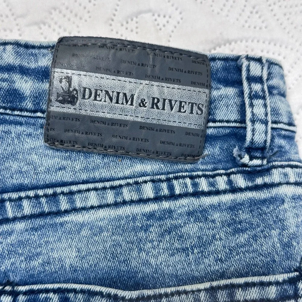 Y2K retro Denim & Rivets Blue Acid Wash Skinny Jeans Girls Size 16